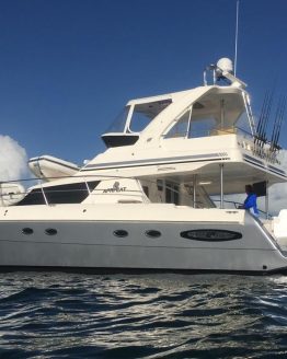 42 motorcat portside PowerCatamaran available for charter